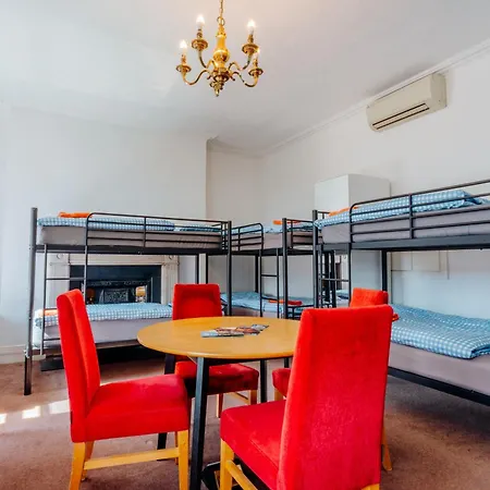 بيت ريفي Eden Quay Private دبلن