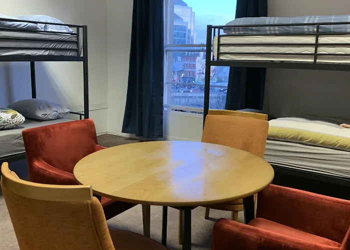 بيت ريفي Eden Quay Private دبلن