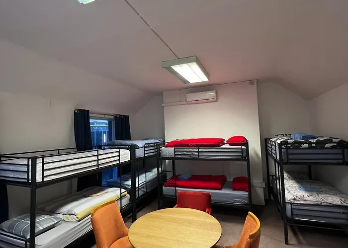 Eden Quay Private 2*