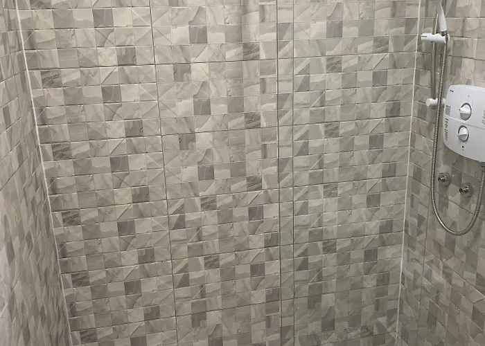 Eden Quay Private 2*