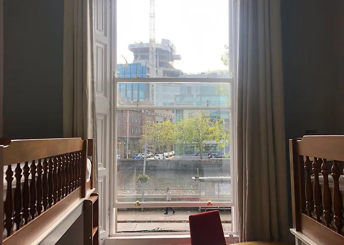 Eden Quay Private Zajazd 2*