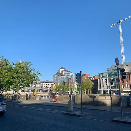 بيت ريفي Eden Quay Private