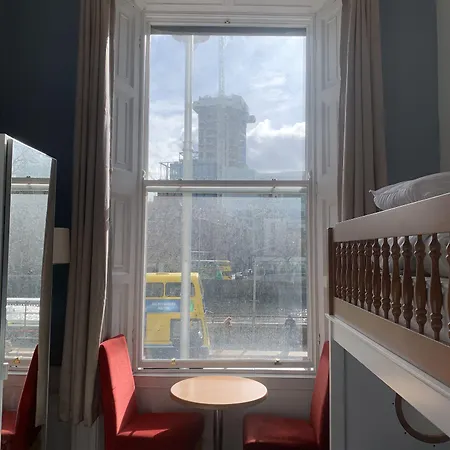 بيت ريفي Eden Quay Private