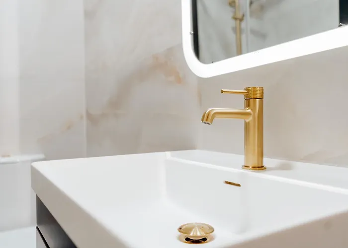 Eden Quay Private 2*