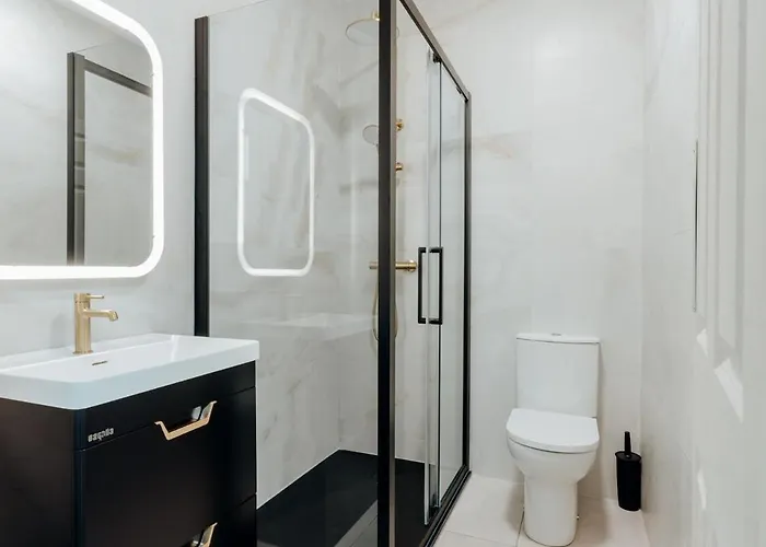 イン Eden Quay Private