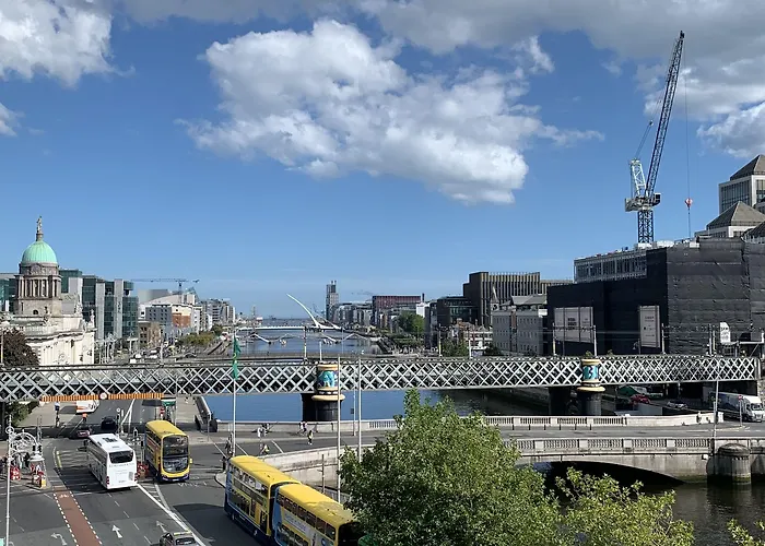 Eden Quay Private 2*