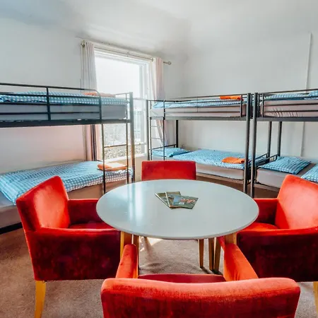 Eden Quay Private 2*